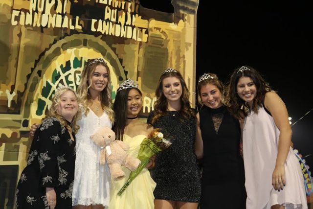 Megan+Tran+is+our+Homecoming+senior+queen%21+Along+with+former+queen%2C+April+Clark%2C+and+the+running+up+princesses+Gillian+Shiner%2C+Emily+Decker%2C+Sophie+Saouma%2C+and+Jenna+Gelinas.