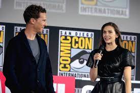 Benedict Cumberbatch and Elizabeth Olsen at San Diego Comic-Con in 2019