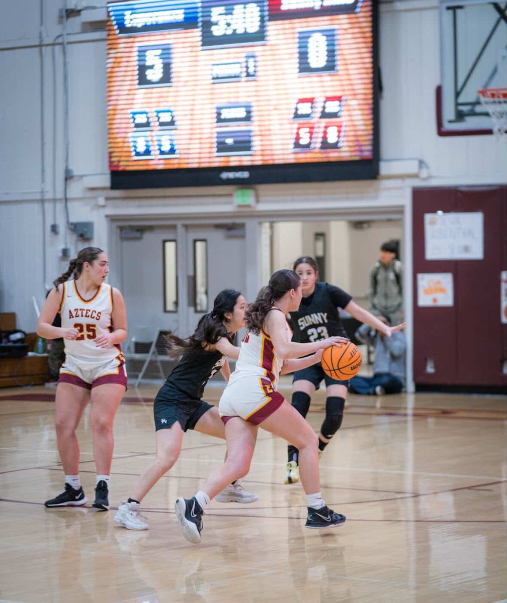 EHS Women's Basketball Player Charlotte Muller Interview